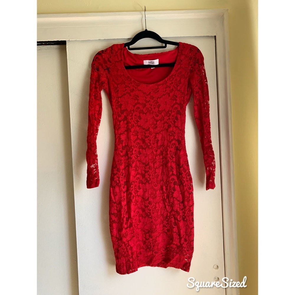 Badgley Mischka Red Lace Dress
